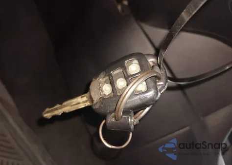 2015 Toyota Corolla Le z USA, uszkodzony, nr VIN 2T1BURHE2FC305791